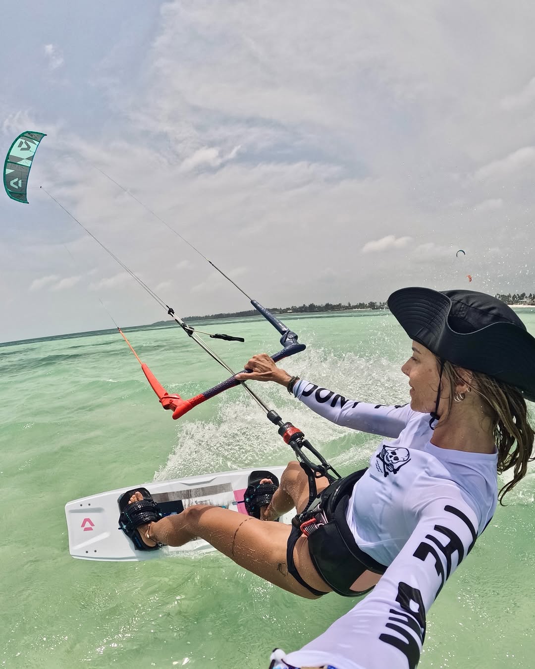 Rashguard - Cropped Performance UPF 50+