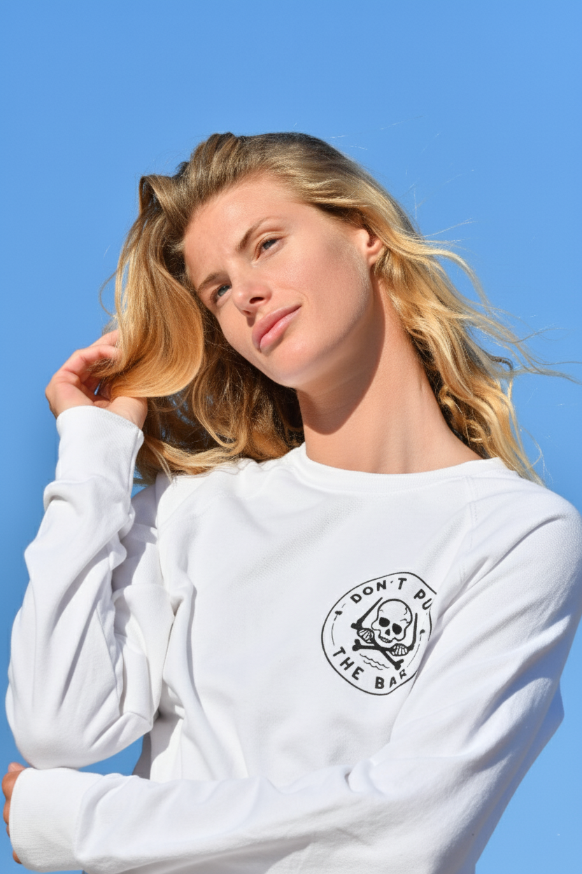 Sweatshirt - Minimal Logo